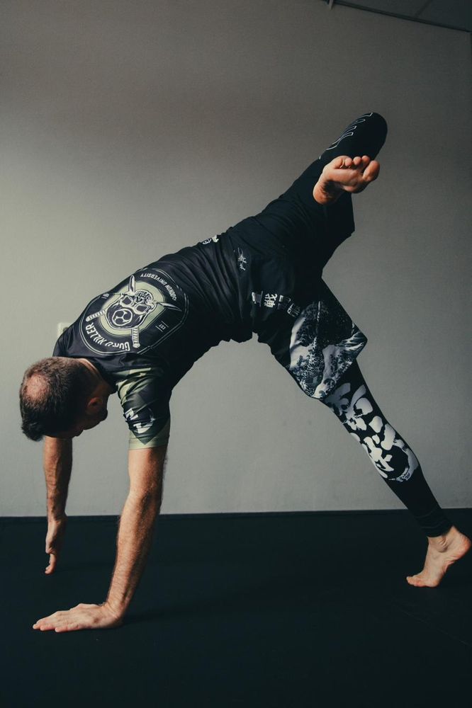 Budokon Yoga & Mobility - Dancing Dog